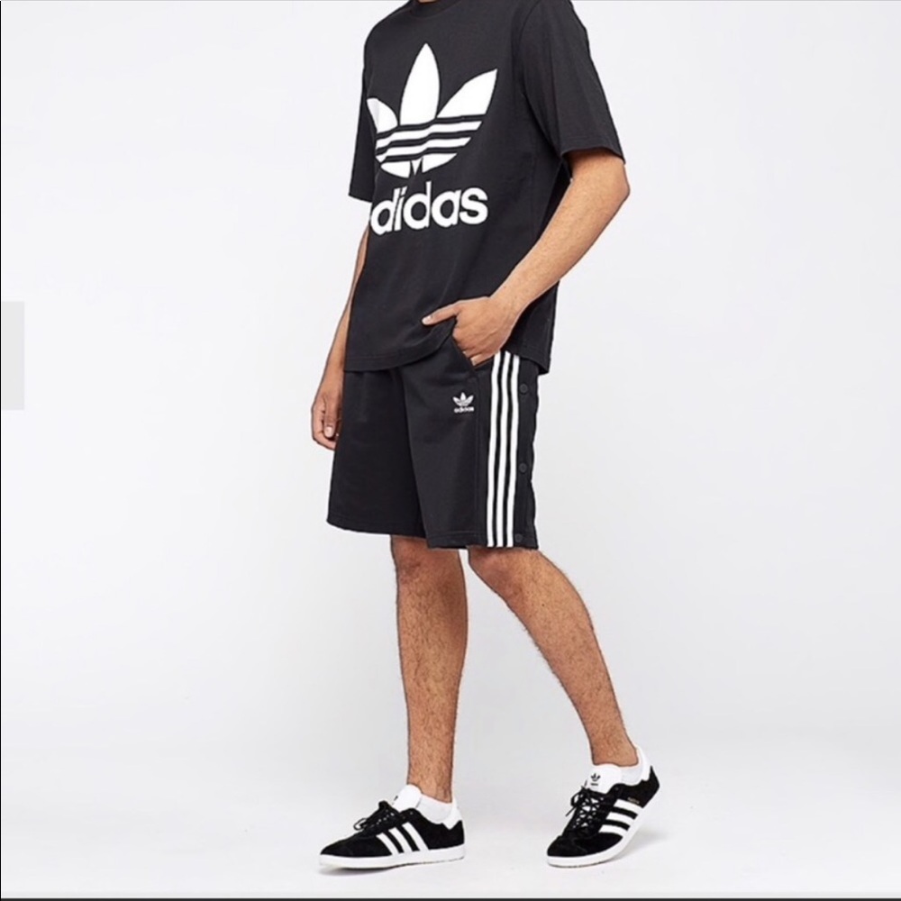Adidas Snap Men’s Shorts Black NWOT